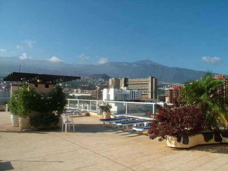 Terrace, Trovador, Tenerife