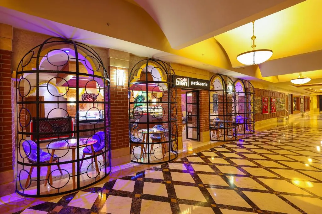 Bar, Crystal Family Comfort Collection, Antalya