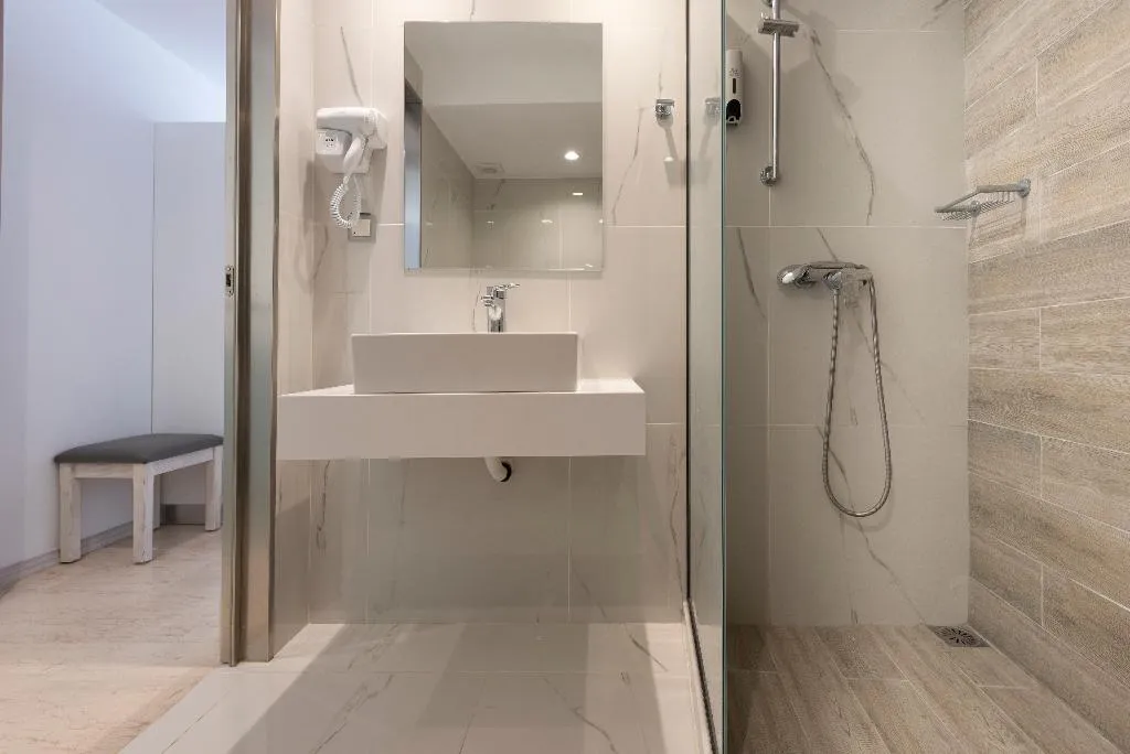 APARTMENT SUPERIOR CAPACITY 4 Room, Origin, Kos