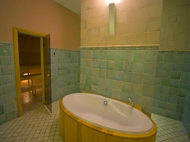 Room, St. Olav, Tallinn