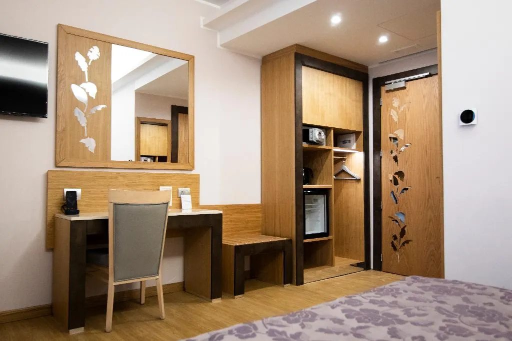 DOUBLE DELUXE Room, Giolli Nazionale, Rome