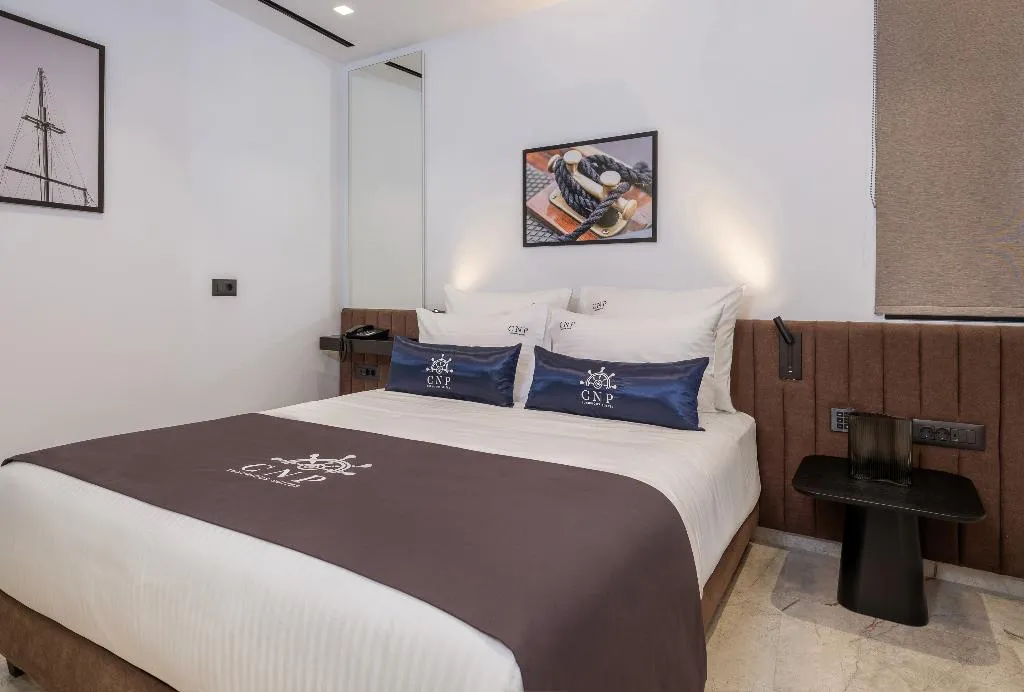 SUITE WITH JACUZZI Room, Captain Napoleon Paterakis CNP Luxurious Suites, Crete