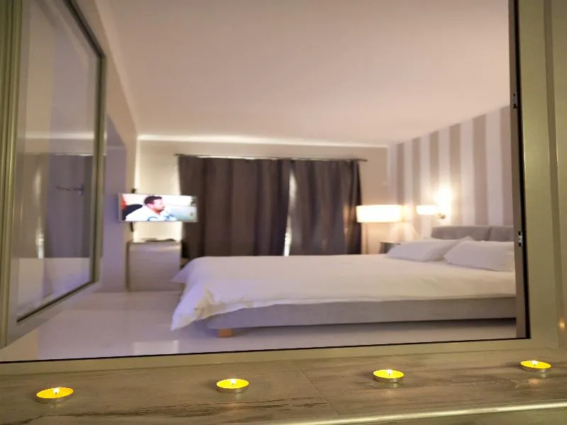 SUITE LUXURY SEA VIEW Room, Georgioupolis Beach Hotel, Crete