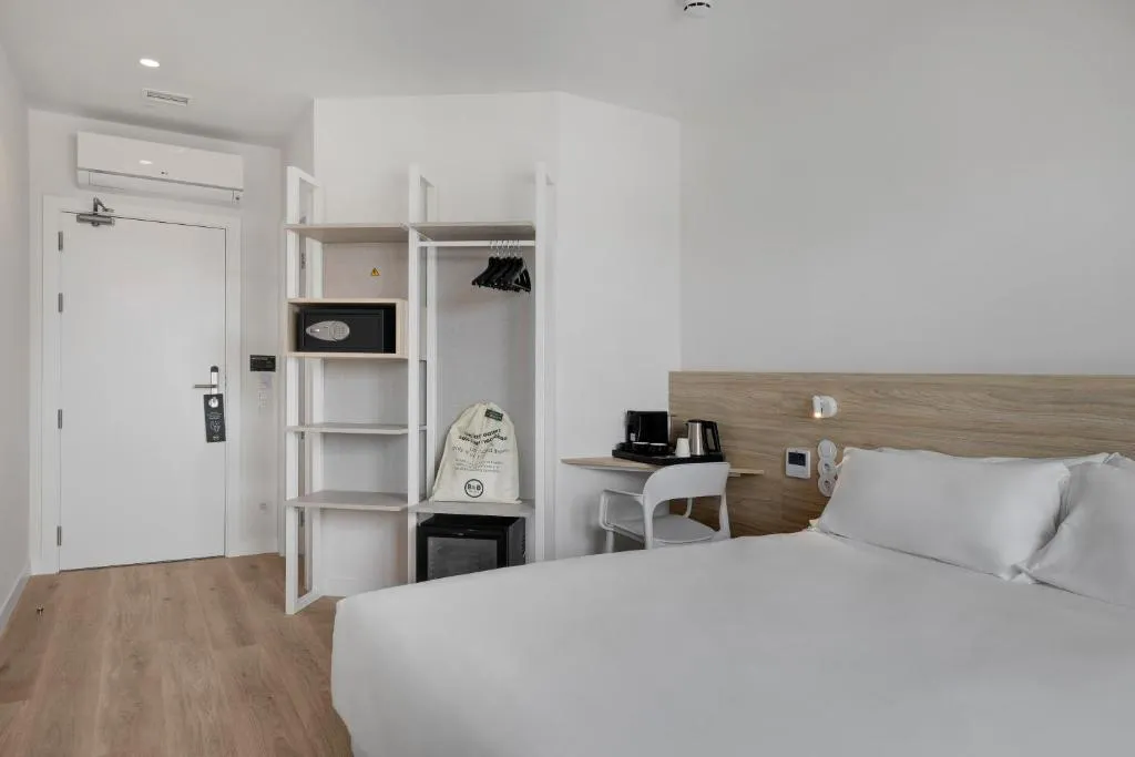 Room, B&B Hotel Benidorm Finestrat, Costa Blanca