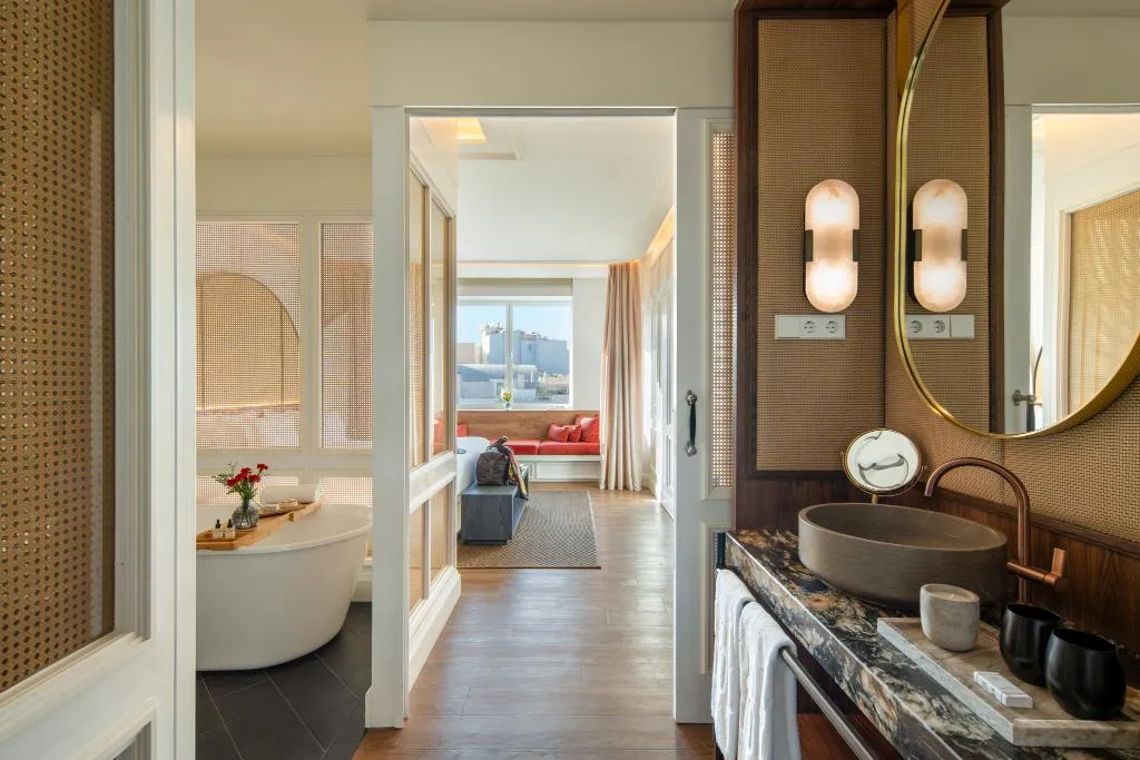 SUITE CAPACITY 3 Room, Only YOU Hotel Valencia, Valencia