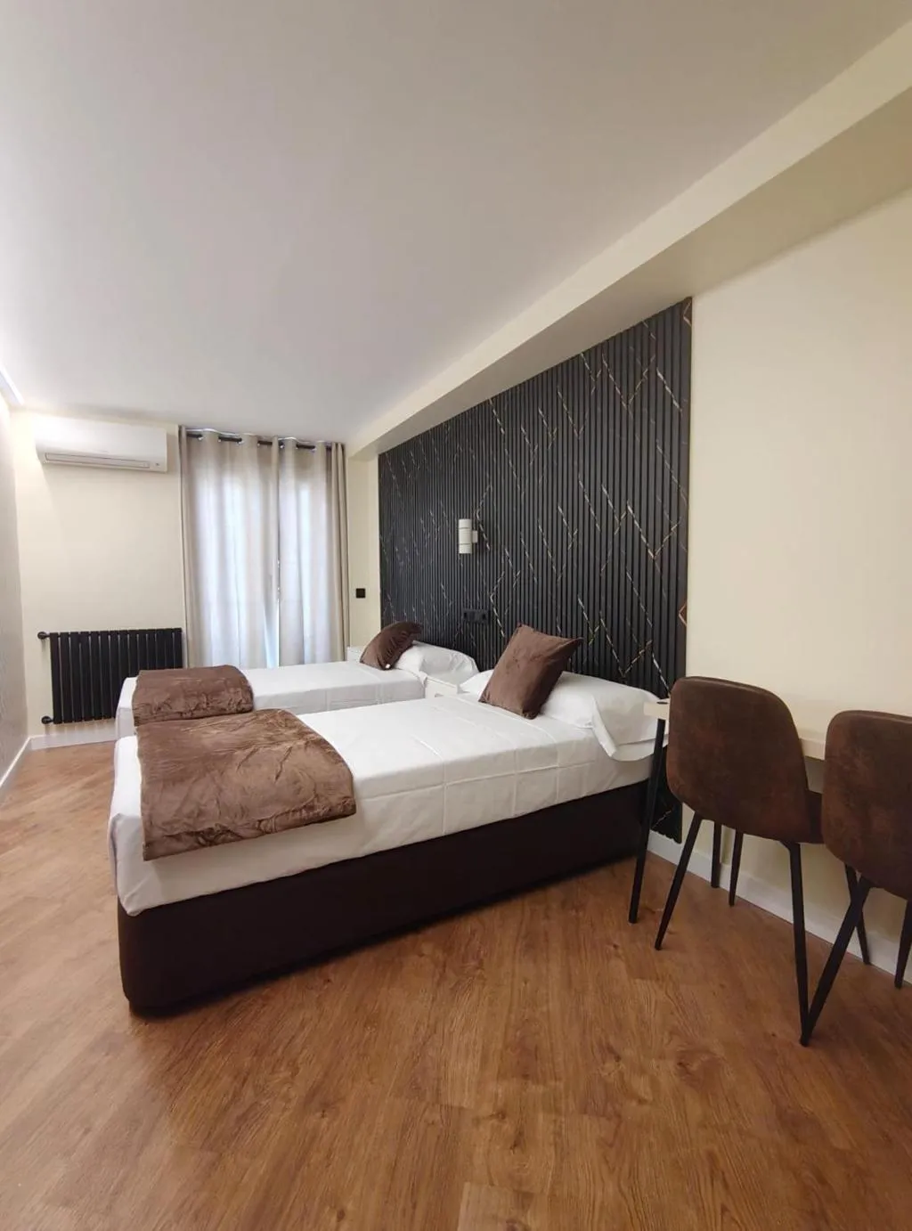 TWIN STANDARD Room, Hostal Jq Madrid 1, Madrid