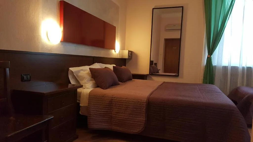 General view, Hotel La Pendola, Milan