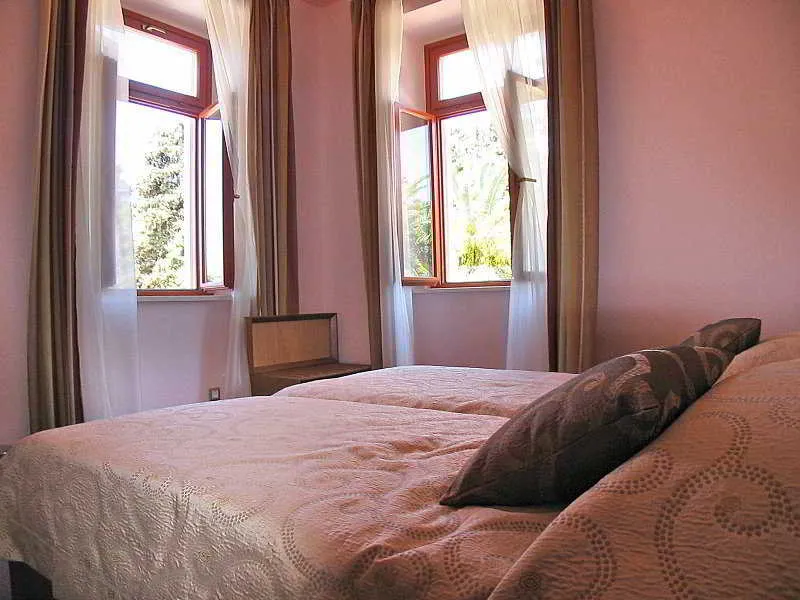 Room, Zagreb, Dubrovnik