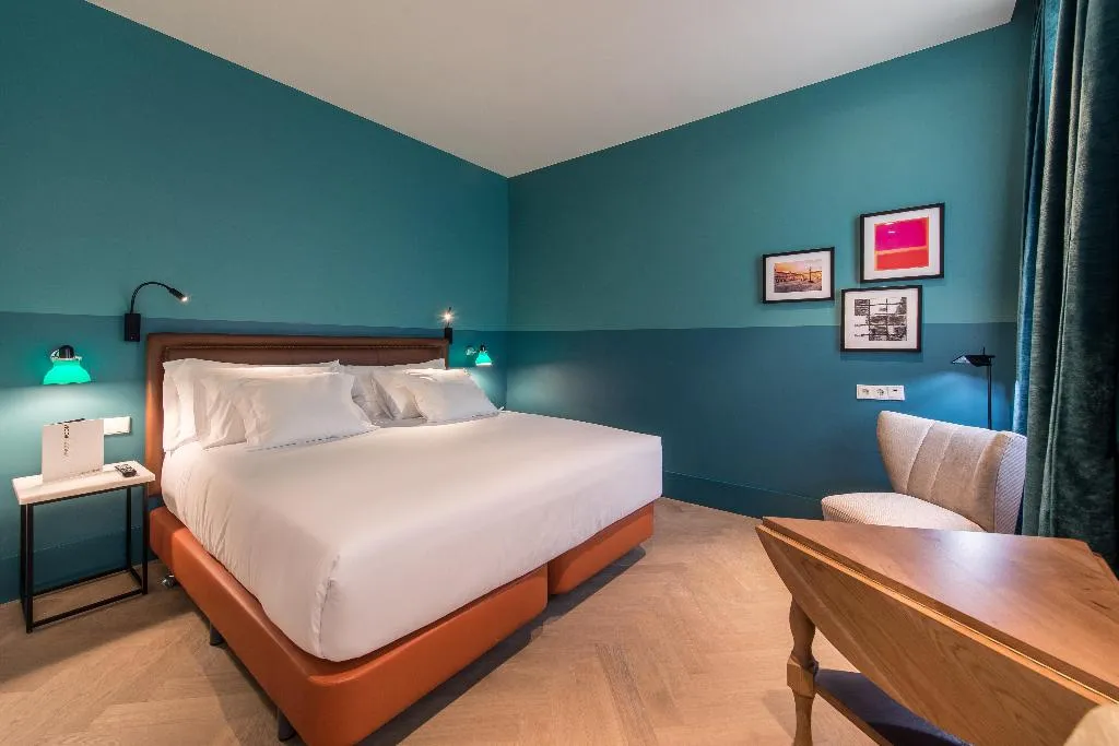 Room, Vincci The Mint, Madrid