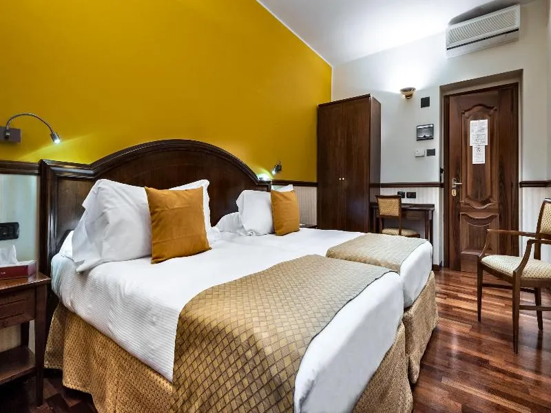 Double or Twin STANDARD Room, Worldhotel Casati 18, Milan