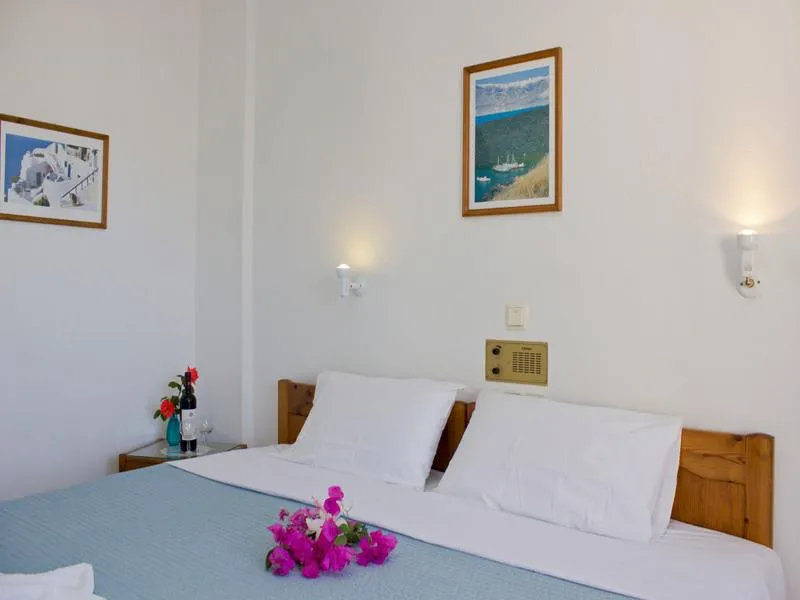 Room, Castro, Santorini