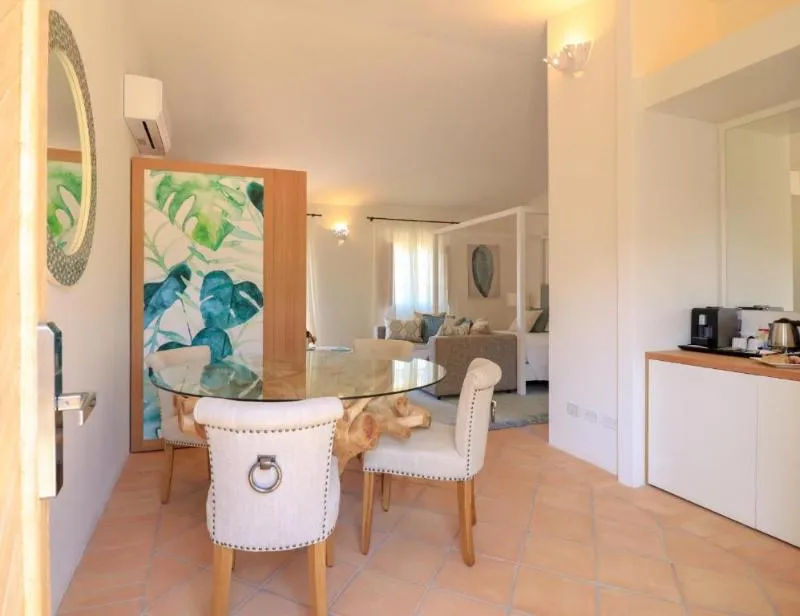 SUITE DELUXE Room, Hotel Borgo Smeraldo, Olbia