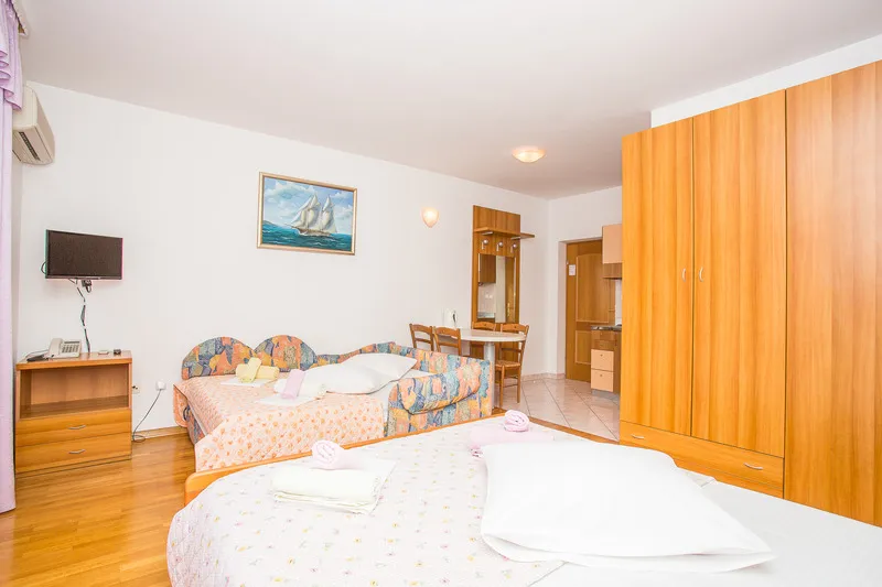 STUDIO CAPACITY 4 Room, Villa Jerkan, Split
