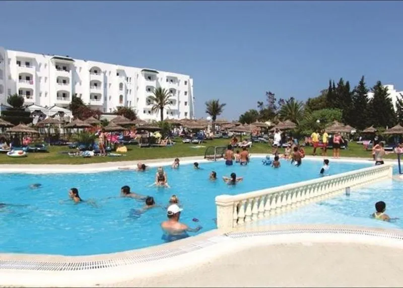 Pool, Le Zenith, Tunisia