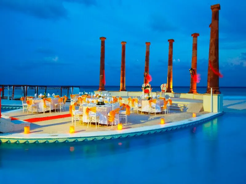Conferences, Krystal Cancun, Cancun Area