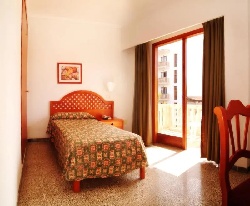 SINGLE STANDARD Room, Pinos Playa Hotel, Majorca