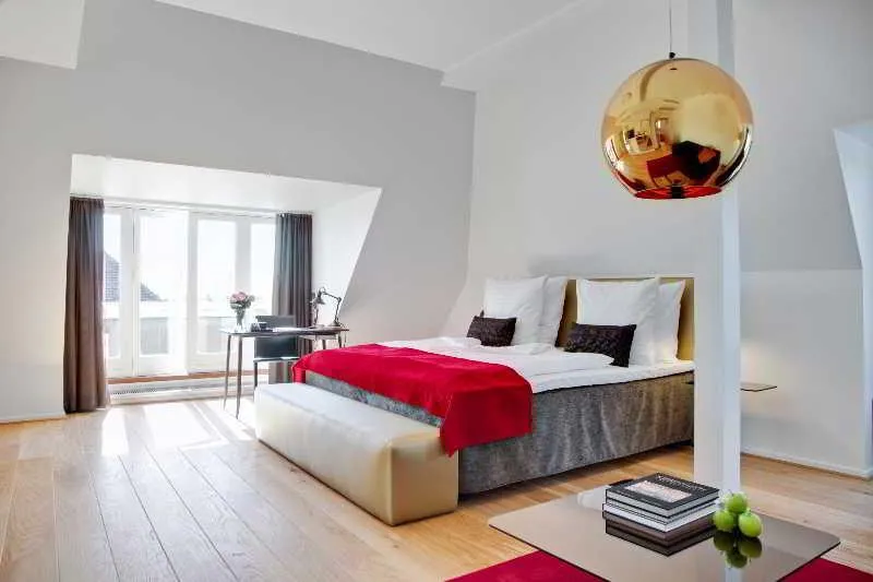 DOUBLE SUPERIOR Room, Scandic Palace Copenhagen, Copenhagen