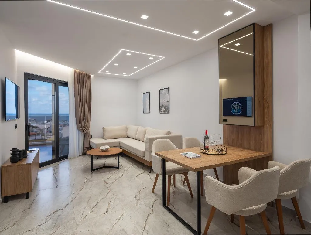 SUITE WITH JACUZZI Room, Captain Napoleon Paterakis CNP Luxurious Suites, Crete