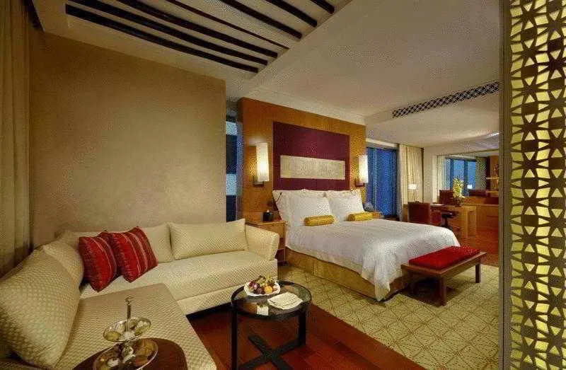 DOUBLE SINGLE USE DELUXE Room, The H Dubai, Dubai