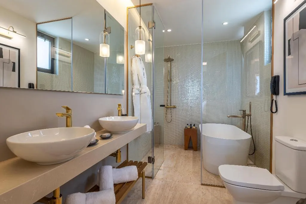 SUITE SEA VIEW Room, Aulus Chania Resort, Curio Collection by Hilton, Thessaloniki