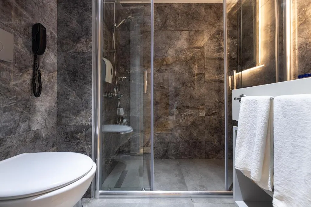 Room, Crystal Flora Pearl Collection, Antalya