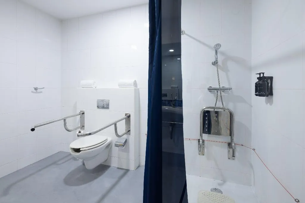 DOUBLE Accessible Room, Holiday Inn Express Porto Exponor, Porto