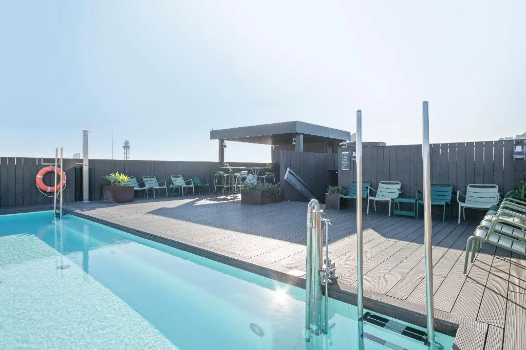 Pool, Andante Drassanes, Barcelona