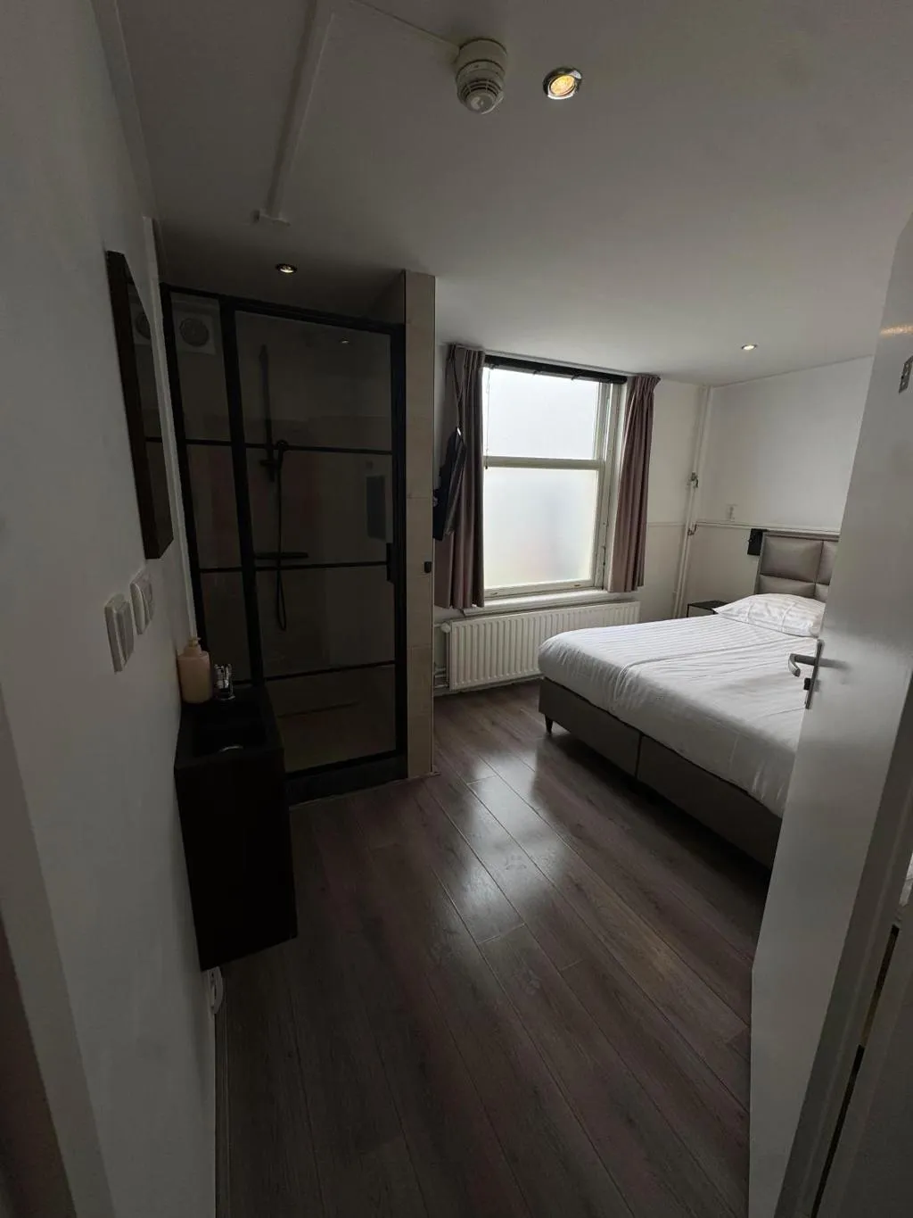 DOUBLE DELUXE Room, Budget Hotel Hortus, Amsterdam