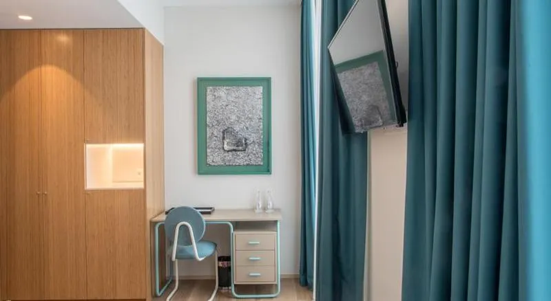 Room, The Editory House Ribeira Hotel, Porto