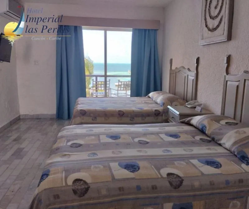 QUADRUPLE STANDARD Room, Imperial las Perlas, Cancun Area