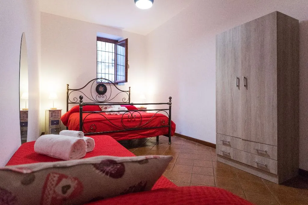 APARTMENT CAPACITY 6 Room, B&B Ai Tintori, Palermo