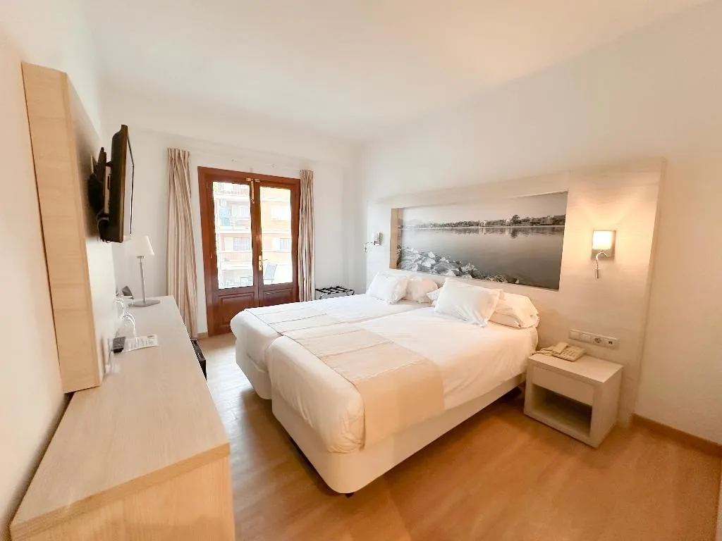 Double or Twin STANDARD Room, Eix Alcudia Hotel +18, Majorca