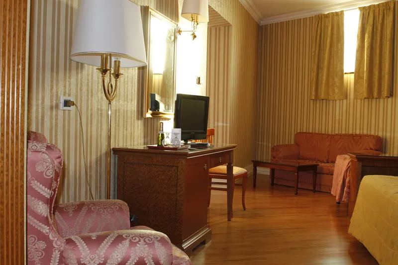 TRIPLE STANDARD Room, The Major Hotel, Rome