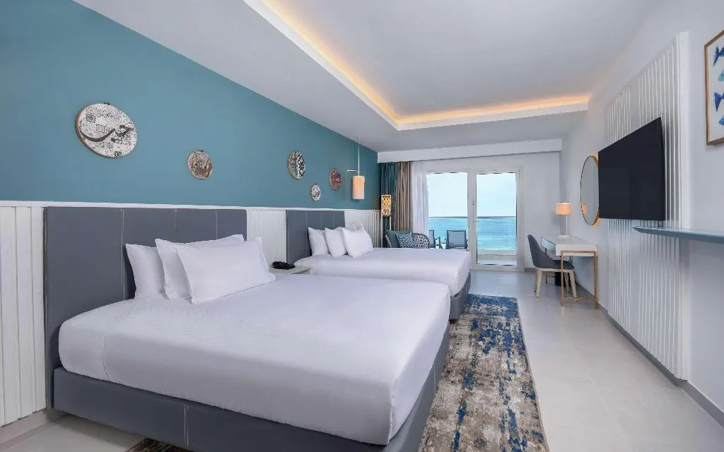 SUITE SEA FRONT Room, Hilton Skanes Monastir Beach Resort, Tunisia