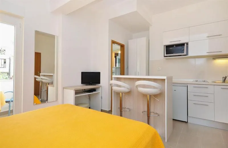 APARTMENT TWO BEDROOMS Room, Villa Pinocchio, Split