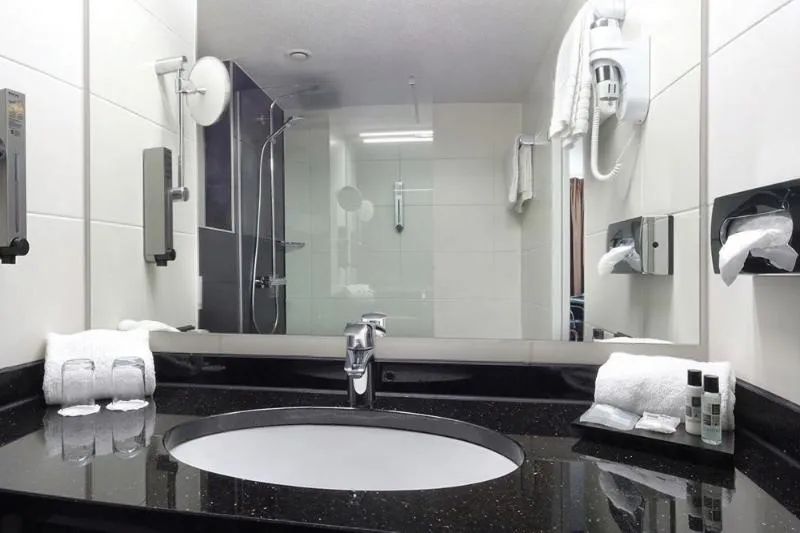 STUDIO SUPERIOR Room, PLAZA Premium Almere, Amsterdam