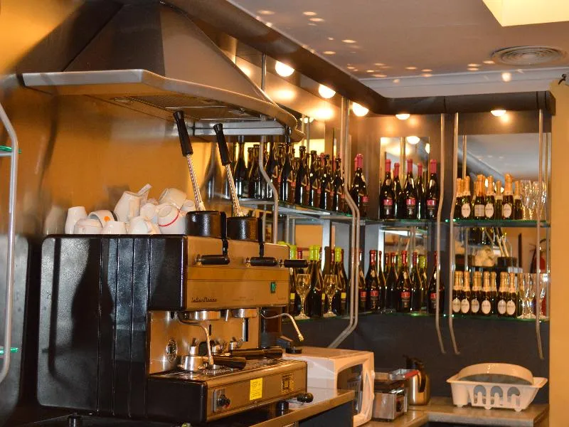 Bar, Neapolis, Naples