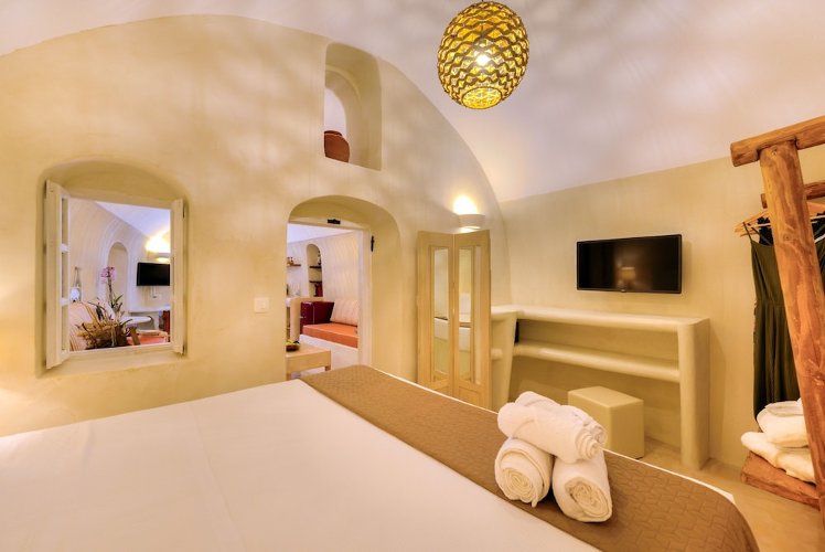 Pasithea Luxury Suites, Santorini