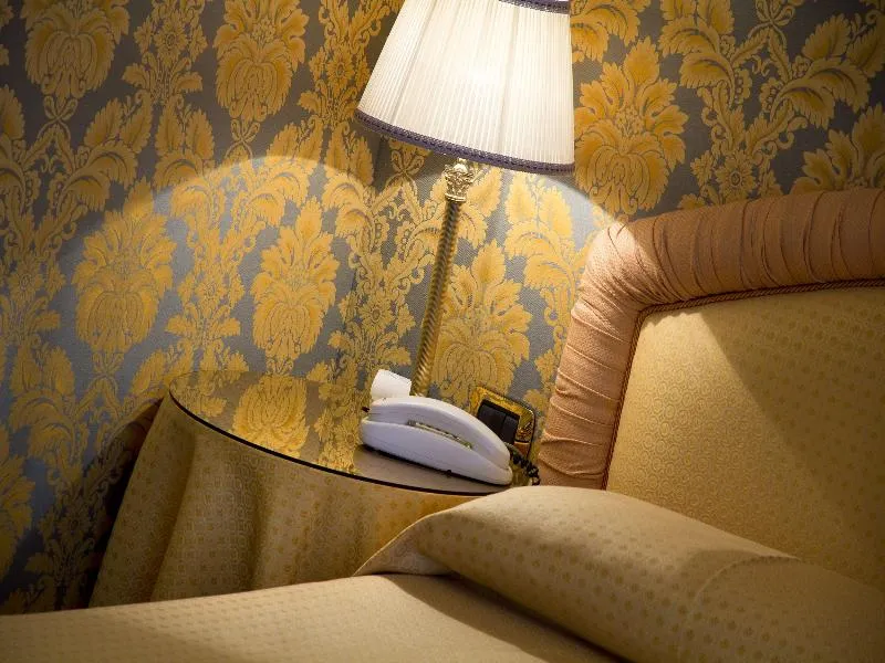 DOUBLE ECONOMY Room, Marcella Royal - Rooftop Garden, Rome