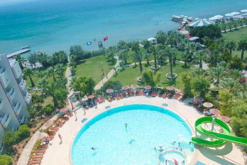 Pool, Kerasus, Izmir