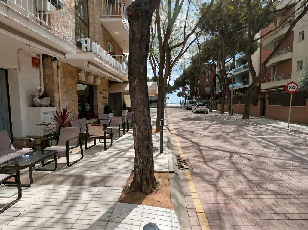 General view, Hotel Medium Claramar, Costa Brava