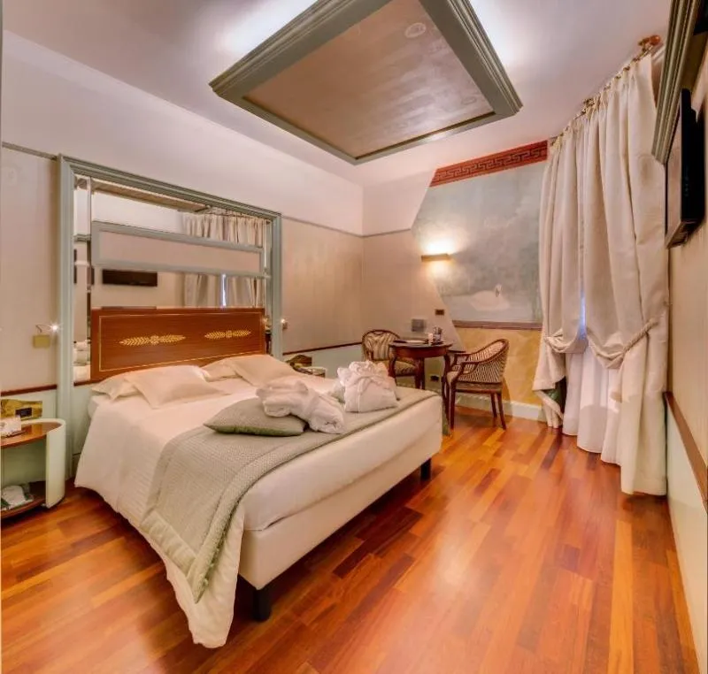 JUNIOR SUITE CAPACITY 3 Room, c-hotels Rubens, Milan