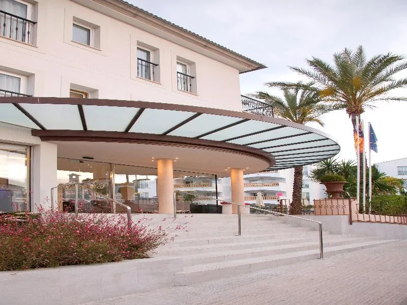 General view, La Pérgola, Majorca