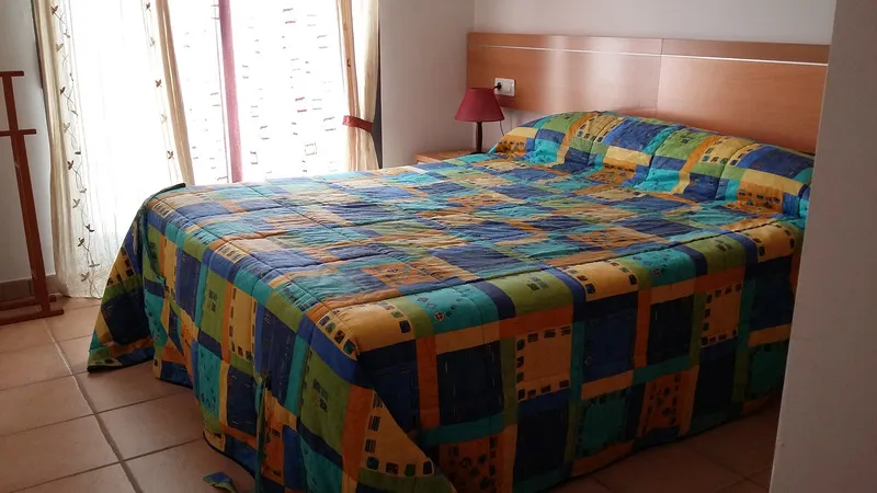APARTMENT CAPACITY 4 ONE BEDROOM Room, Apartamentos Font Nova 3000, Valencia