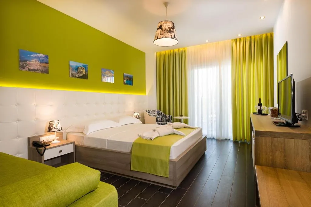 TRIPLE SUPERIOR Room, Lagaria Hotel, Thessaloniki