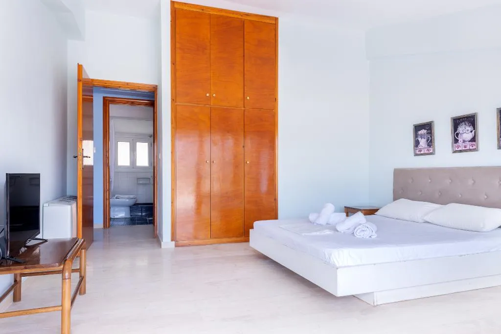 APARTMENT TWO BEDROOMS ONE BATHROOM Room, Europe Hotel, Kefallinia