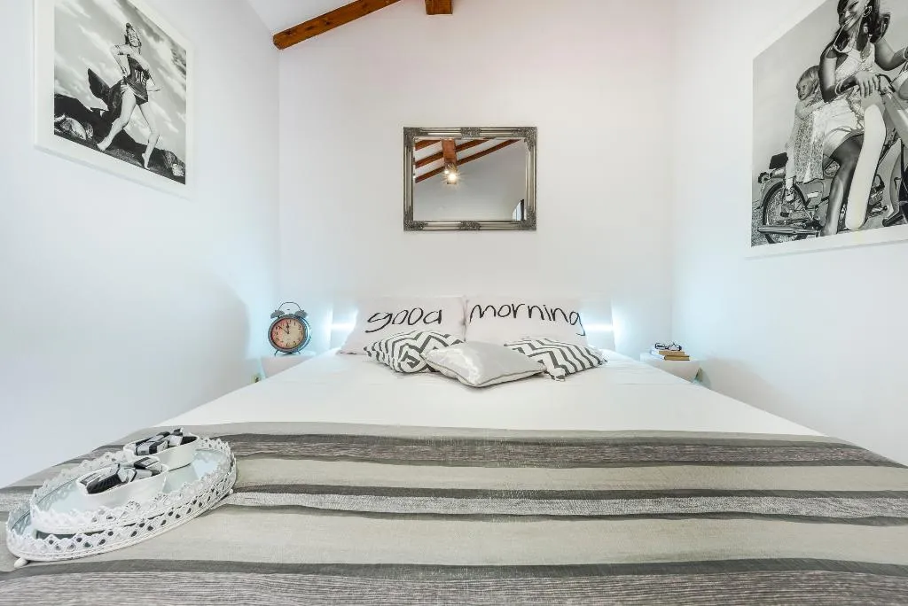 APARTMENT CAPACITY 3 ONE BEDROOM Room, Villa Tolja, Dubrovnik