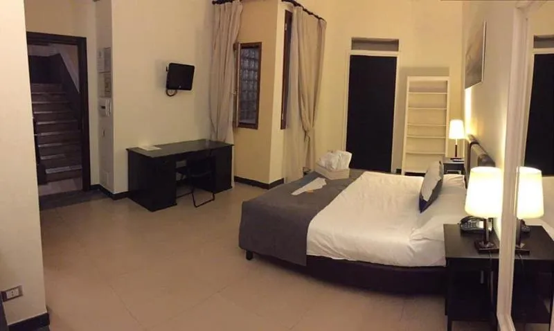 DOUBLE STANDARD Room, Hotel Plebiscito Aparthotel, Naples