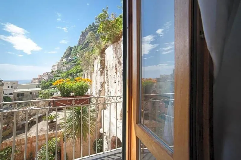 General view, L'Argine Fiorito, Naples
