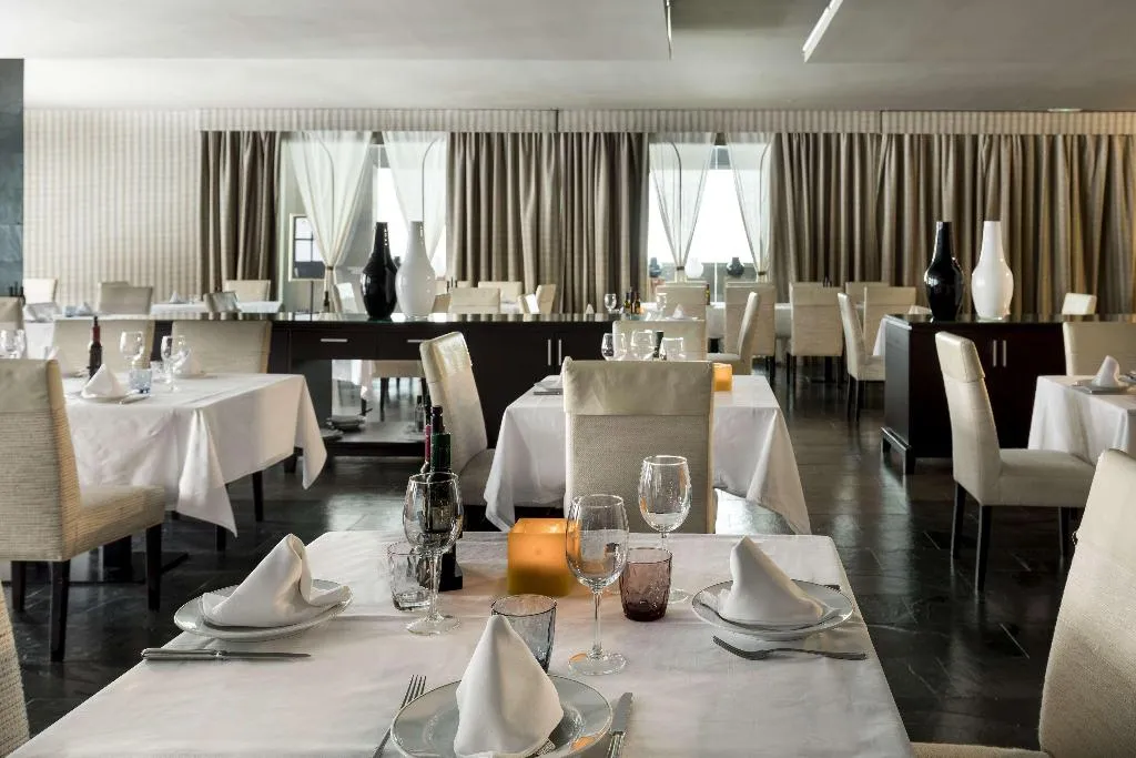 Restaurant, Parador de la Seu d'Urgell, Costa Brava
